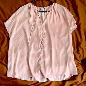H&M sleeveless blouse